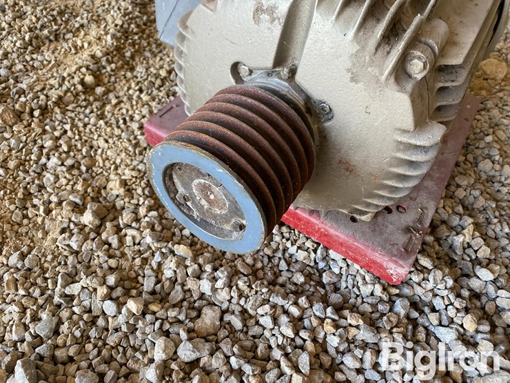 baldor-10hp-3-phase-electric-motor-image-4