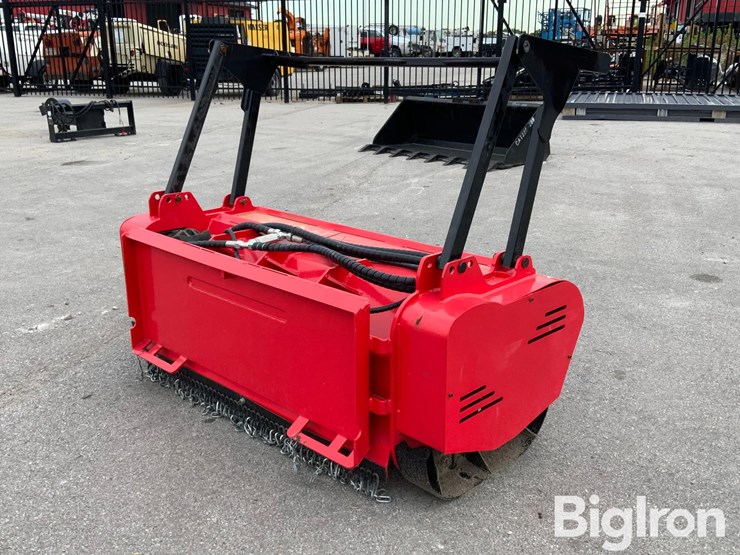 2026-massey-ferguson-730-image-5