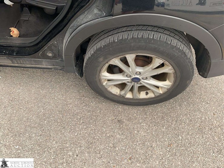 2018-ford-escape-se-image-22