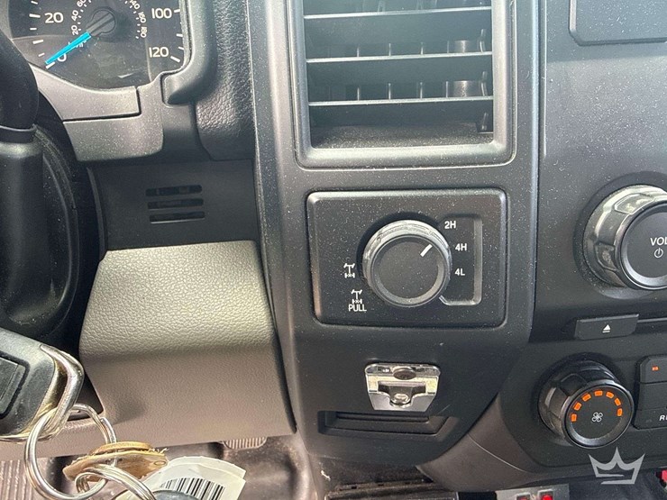 2015-ford-f150-image-21