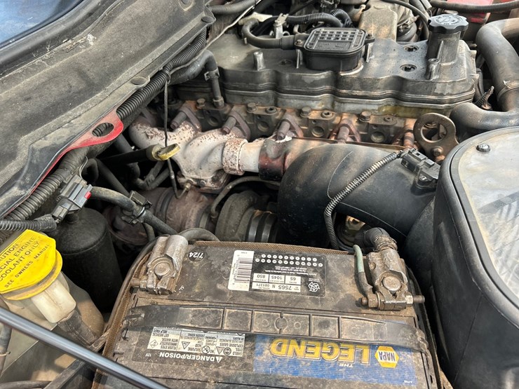 2005-dodge-ram-3500-image-31