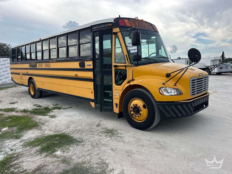 2016-freightliner-b2-image-2