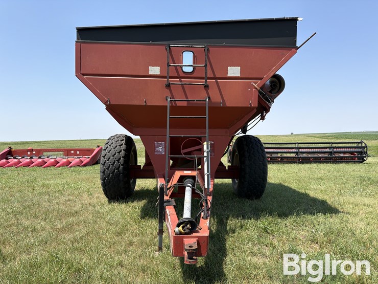 brent-gc572-grain-cart-image-2