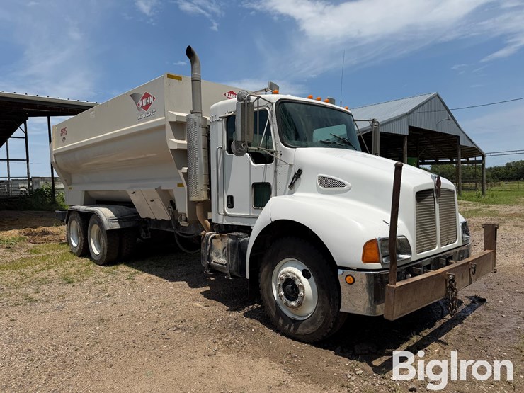 2003-kenworth-t300-image-3