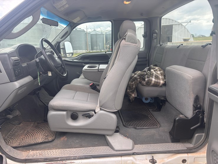 2005-ford-f250-image-9