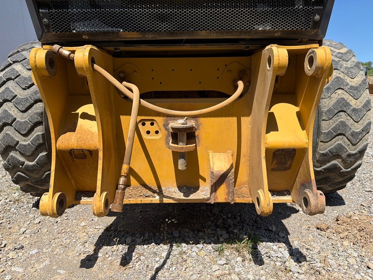 2018-caterpillar-12m3-image-33