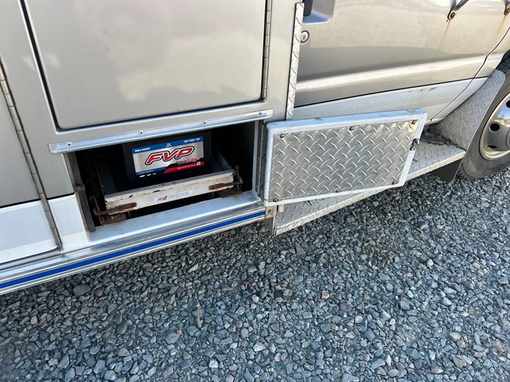 2000-ford-e350-image-35