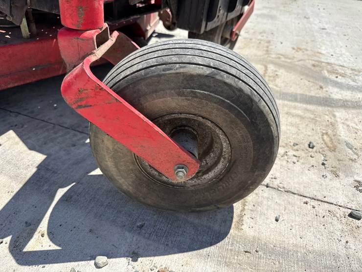 gravely-260z-image-35