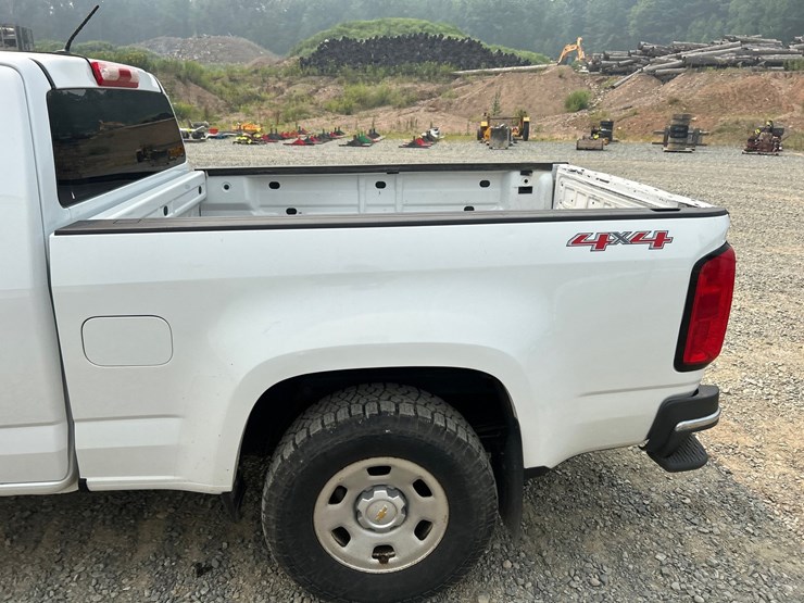 2019-chevrolet-colorado-image-15