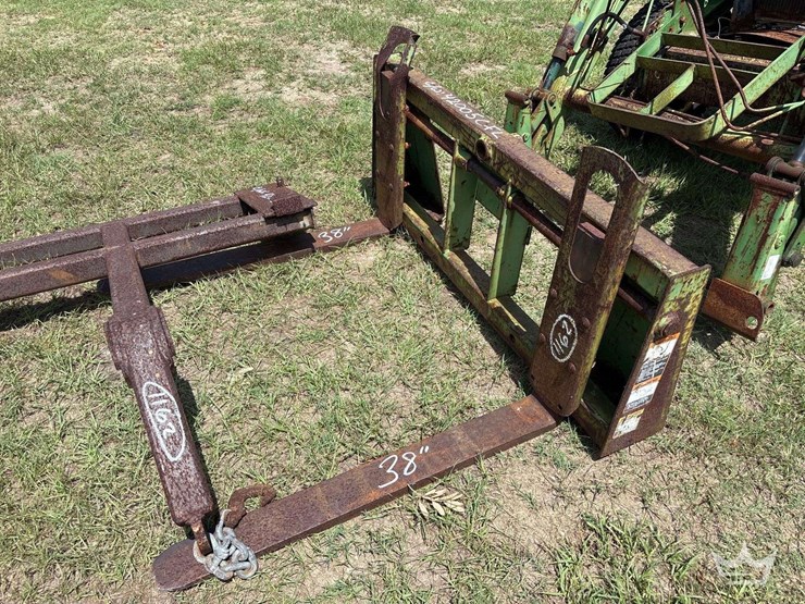 john-deere-4600-image-40