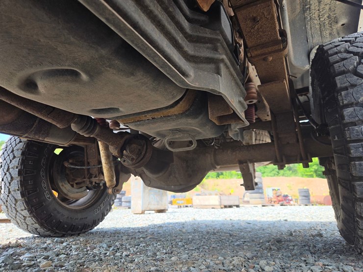 2013-ford-f350-image-31