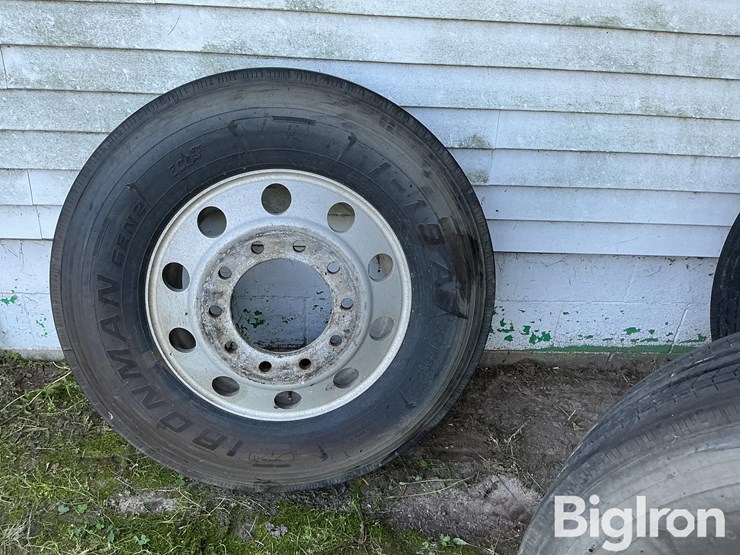 295/75r22.5-truck-tires-image-16
