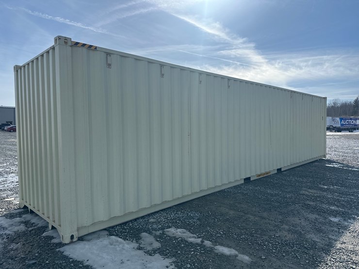 #5011-•-40'-(5)-door-shipping-container-image-5