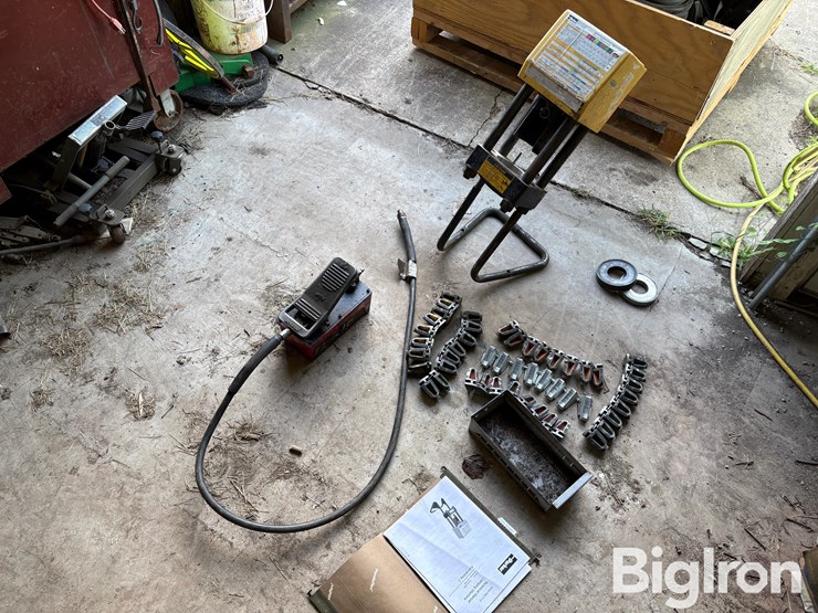 parker-karrykrimp-2-hydraulic-hose-crimper-image-2