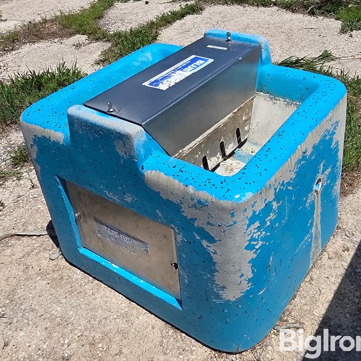 Blue River 42CH Cattle Waterer