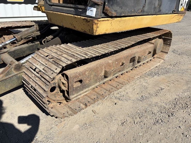 1990-caterpillar-e70b-image-16