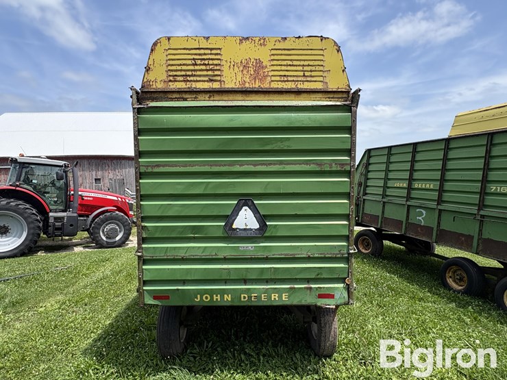 john-deere-716a-image-6