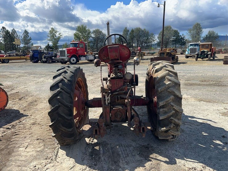 farmall-300-gas-image-4
