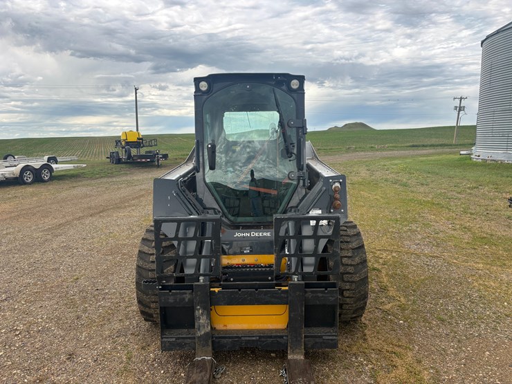 2020-deere-324g-image-2
