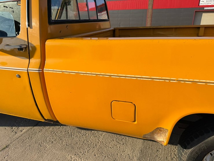 1985-chevrolet-c10-image-16