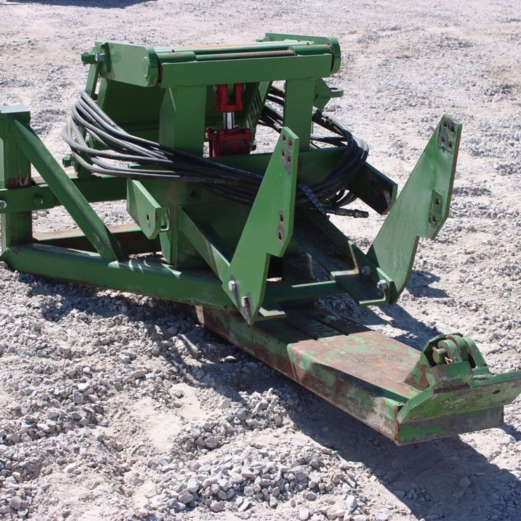 JOHN DEERE 8200