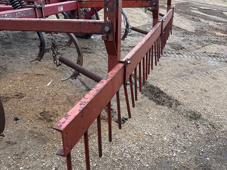 case-ih-6500-image-14