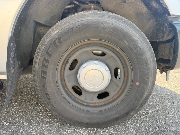 2011-ford-f350-image-56