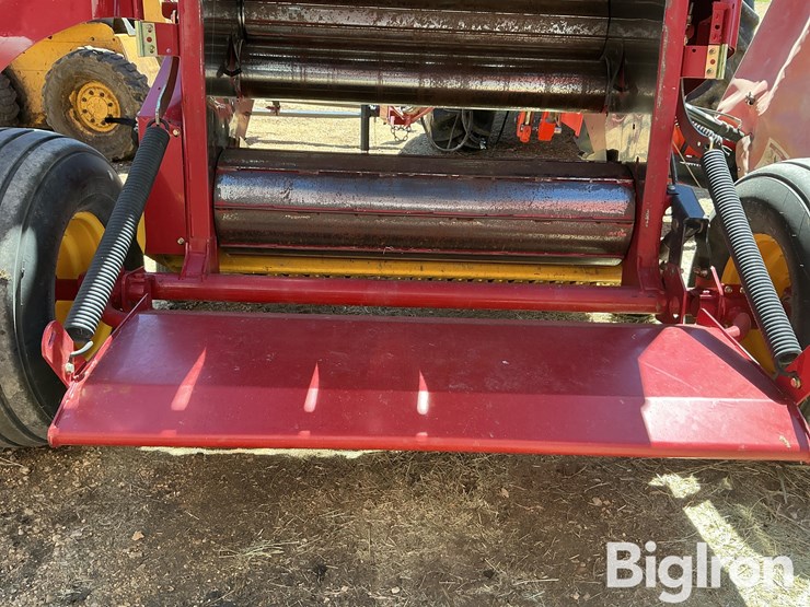 2021-new-holland-roll-belt-450-image-17