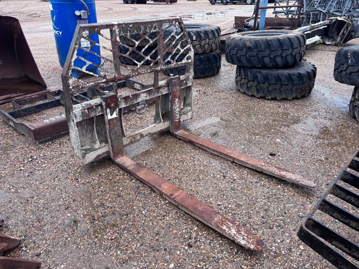 #39097-•-bradco-46in-forklift-mast-for-skid-steer-image-2