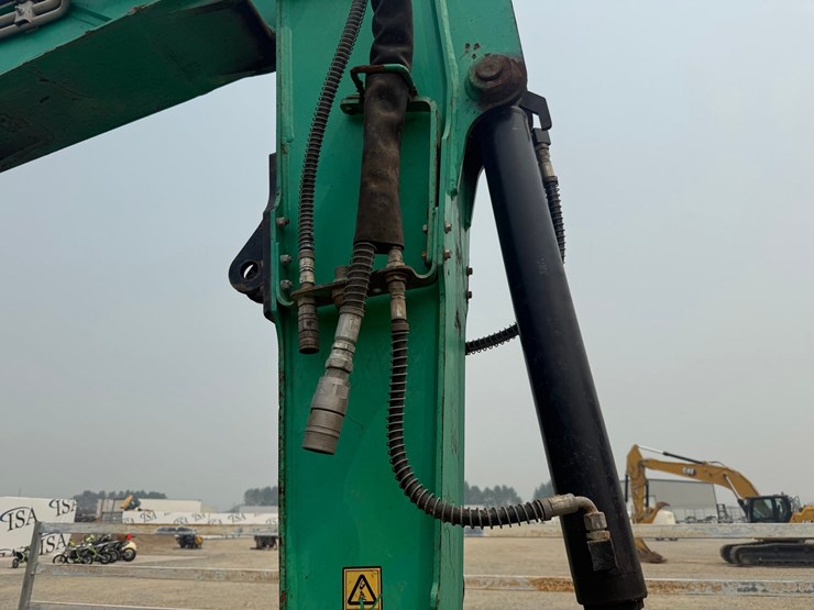 jcb-85z-1-image-19