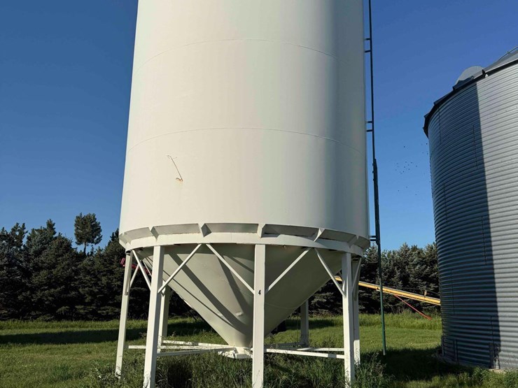 amber-waves-hopper-bin-image-1