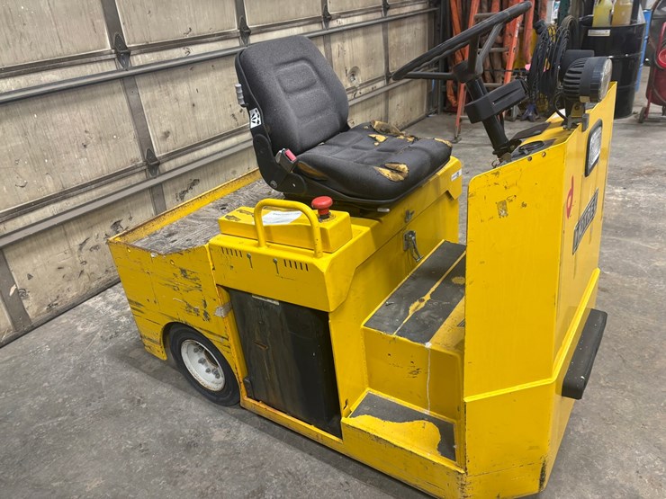 #2155-•-2017-mortec-t224-tugger-image-5