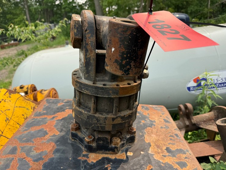 #1827-•-approx-24"-rotating-bypass-grapple-image-4