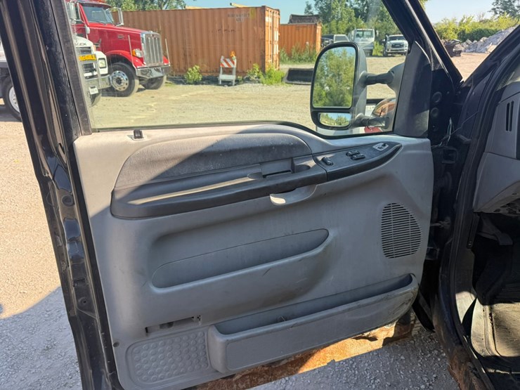 2002-ford-f250-image-22
