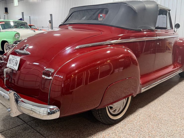 #1880-•-1947-plymouth-deluxe-convertible-image-22