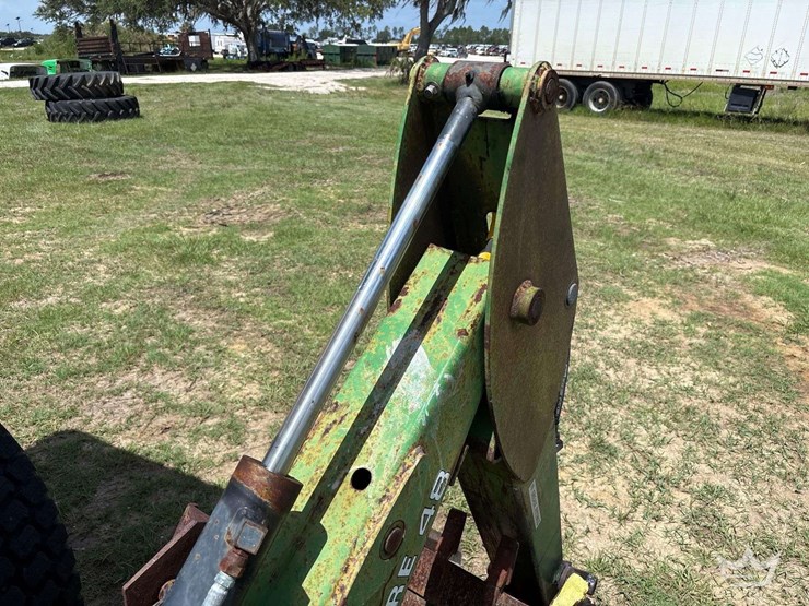 john-deere-4600-image-12