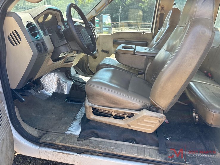 2008-ford-f350-xl-image-25