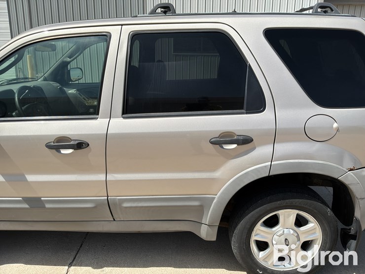 2001-ford-escape-xlt-image-16