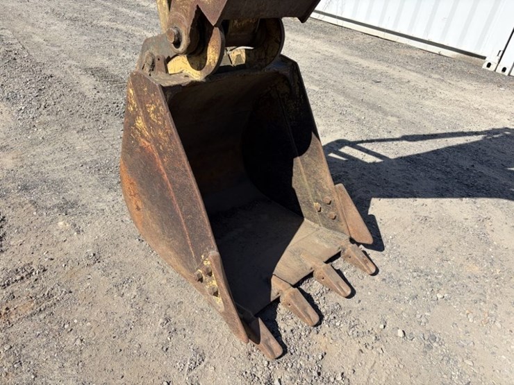 1990-caterpillar-e70b-image-9
