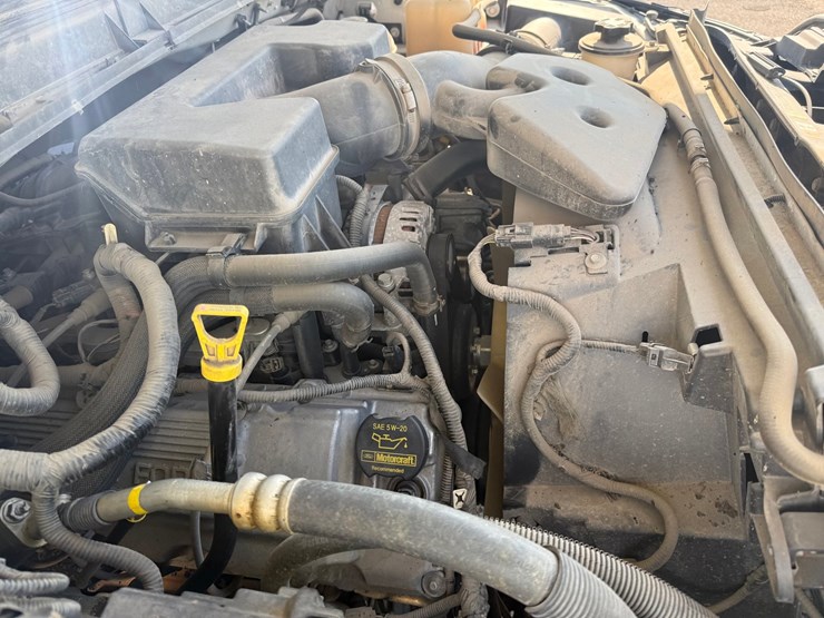 2011-ford-f350-image-14