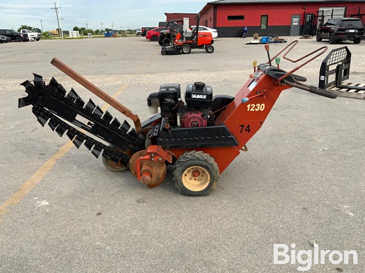 2005-ditch-witch-1230h-image-8