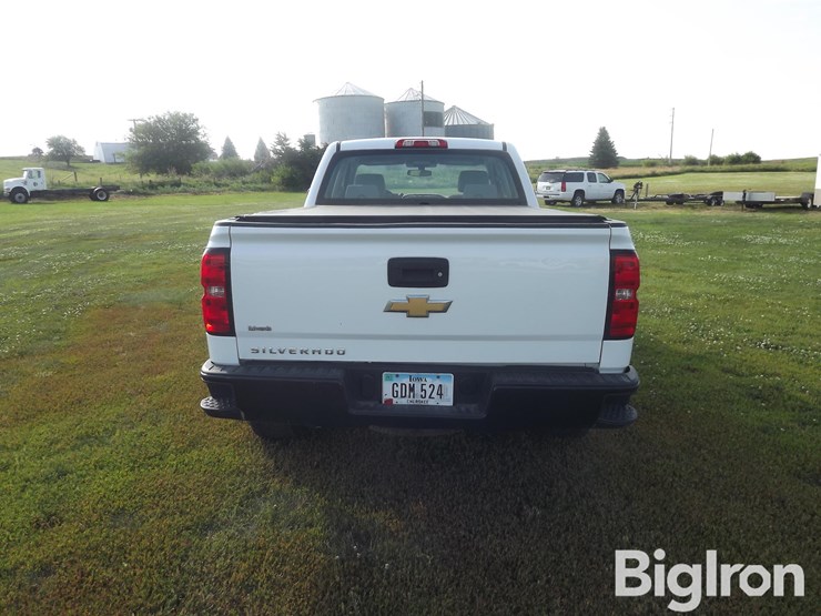 2017-chevrolet-silverado-1500-image-6