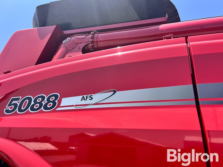 2009-case-ih-5088-image-19