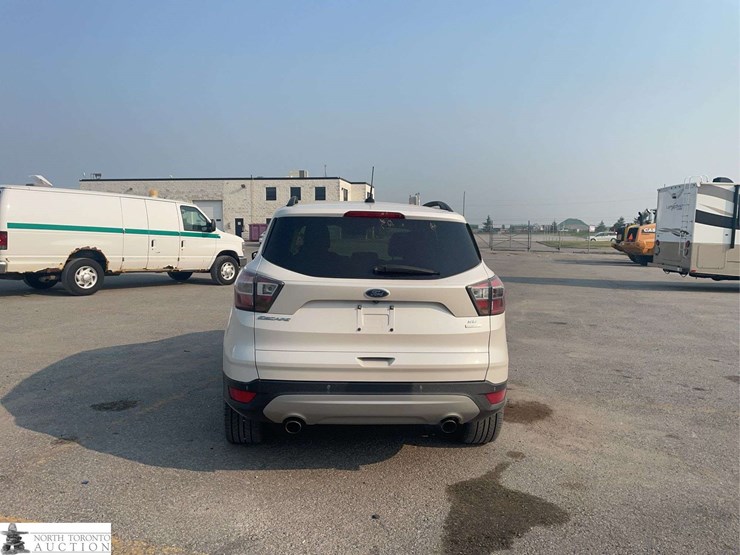 2017-ford-escape-image-6