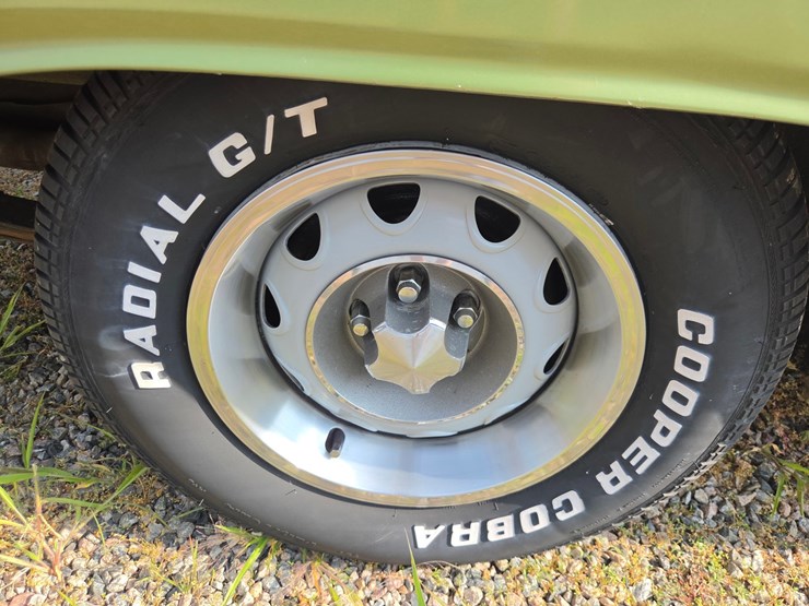 #1835-•-1972-dart-swinger-image-79
