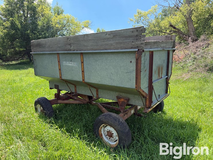 electric-150-bu-dump-wagon-image-7