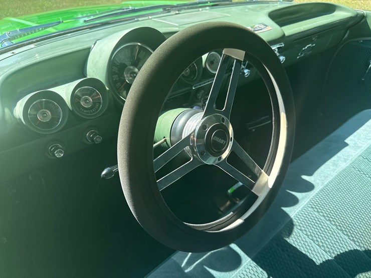 1960-chevrolet-biscayne-sedan-image-14