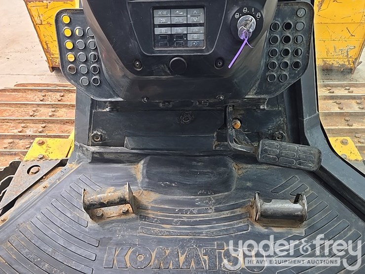 2023-komatsu-d61pxi-24-image-57