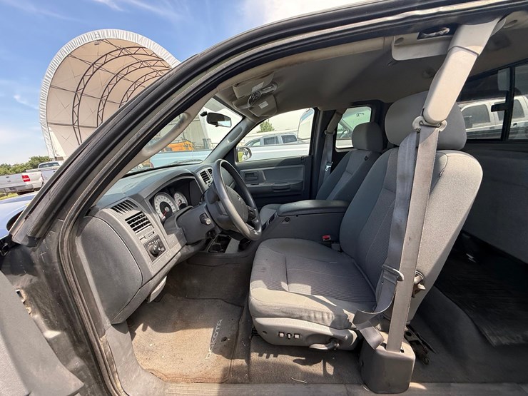 2007-dodge-dakota-image-36