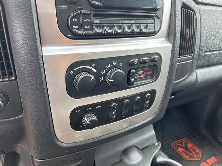 2005-dodge-ram-3500-image-48